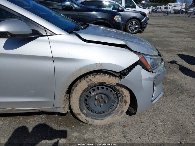 Hyundai ELANTRA SE 2019 KMHD74LF1KU855284 Image 18