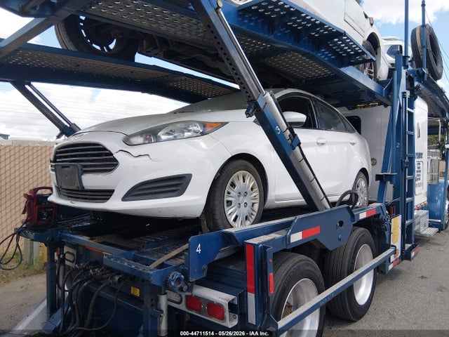 Ford FIESTA S 2015 3FADP4AJ8FM110785 Image 2