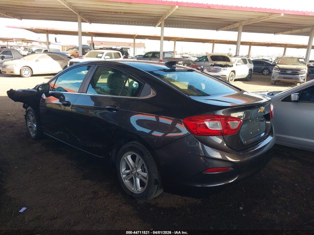 1G1BE5SM8H7103945 Chevrolet Cruze Lt Auto