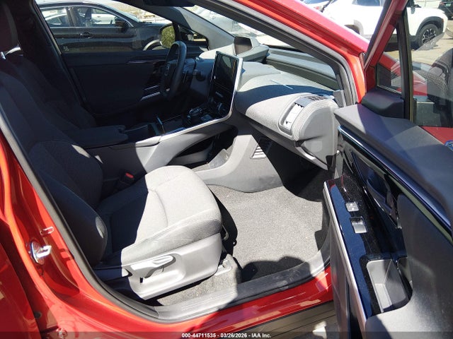 Subaru Solterra Premium 2024 JTMABABAXRA054035 Image 5