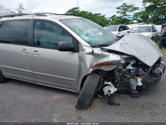 44711541 :رقم المزاد ، 5TDZA23C16S452096 vin ، 2006 Toyota Sienna Le مزاد بيع