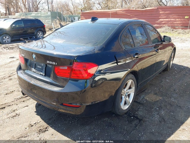 Продаж на аукціоні авто 2015 Bmw 328i Xdrive, vin: WBA3B5G55FNS13069, номер лоту: 44711554