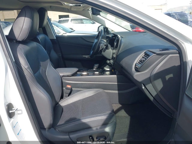 JTJHKCFZ9N2004805 Lexus Nx 450h+ Luxury