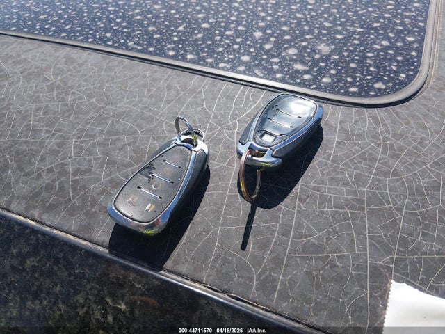 2017 Chevrolet Camaro 1lt მანქანა იყიდება აუქციონზე, vin: 1G1FB1RX9H0130633, აუქციონის ნომერი: 44711570