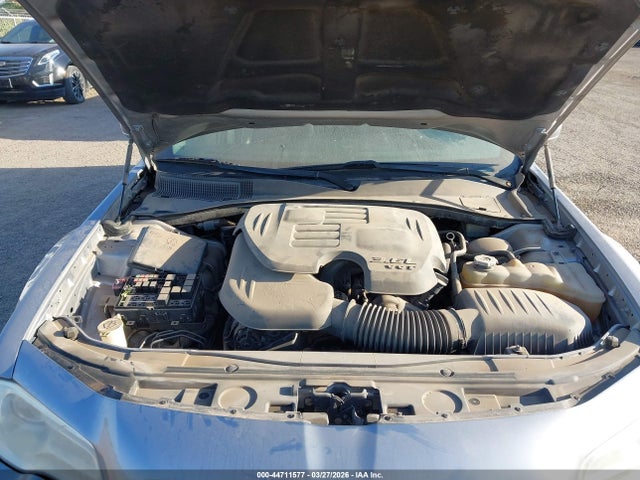 44711577 :رقم المزاد ، 2C3CCAAG4FH791812 vin ، 2015 Chrysler 300 Limited مزاد بيع