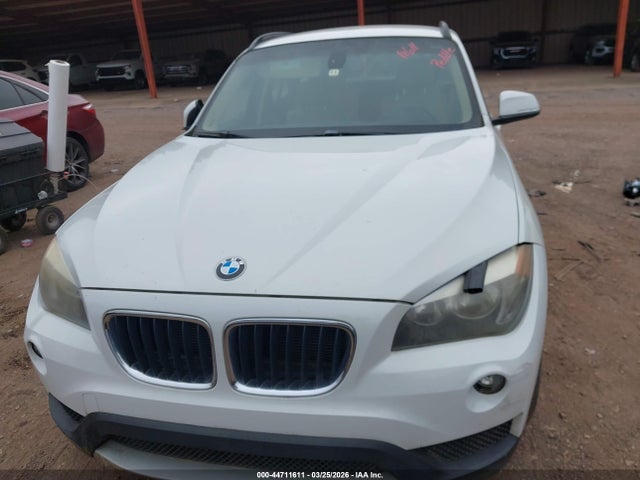 2014 BMW X1 WBAVM1C54EVW51081 Photo 5