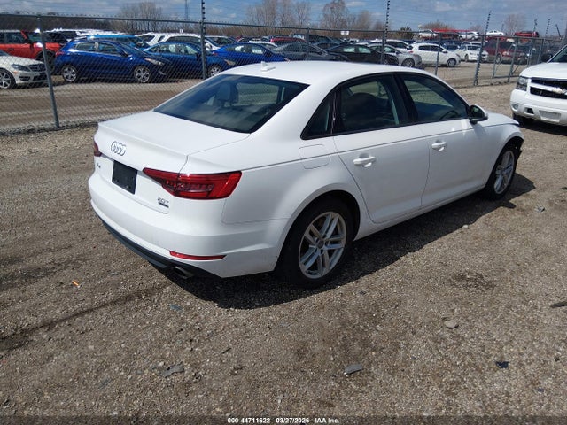 Продаж на аукціоні авто 2017 Audi A4 2.0t Premium, vin: WAUANAF41HN025295, номер лоту: 44711622