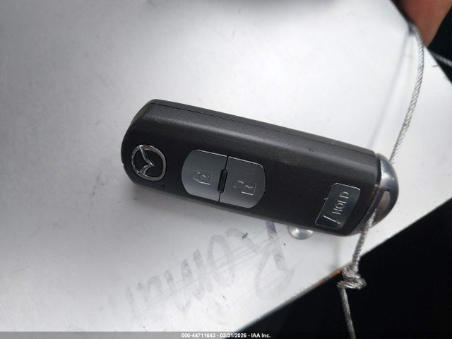 44711643 :رقم المزاد ، JM1BM1M72E1120832 vin ، 2014 Mazda Mazda3 I Grand Touring مزاد بيع