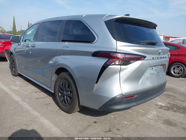 2023 TOYOTA SIENNA 5TDKRKEC1PS162286 Photo 2