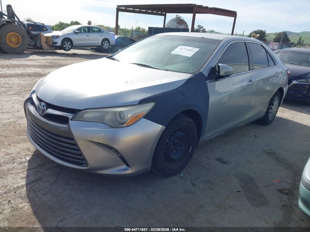 4T1BD1FKXFU148231 Toyota Camry Hybrid Le