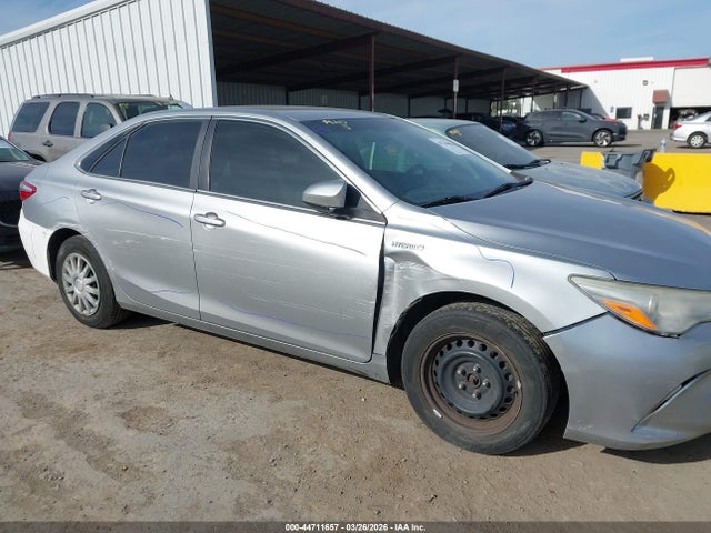 4T1BD1FKXFU148231 Toyota Camry Hybrid Le