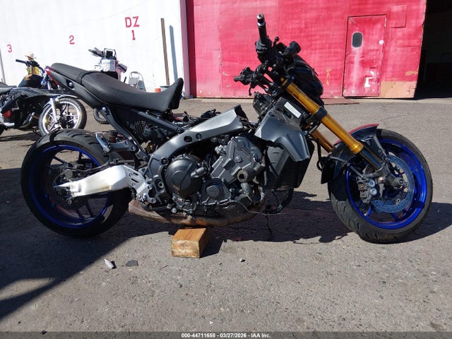 Yamaha Mt09 D 2023 JYARN72E2PA001371 Image 13