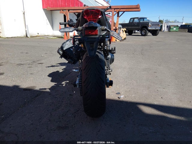 Yamaha Mt09 D 2023 JYARN72E2PA001371 Image 6