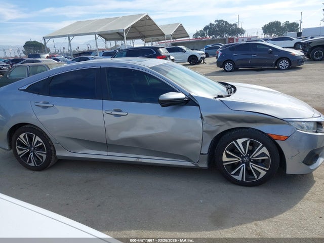 44711667 :رقم المزاد ، 2HGFC1F35GH653228 vin ، 2016 Honda Civic Ex-t مزاد بيع