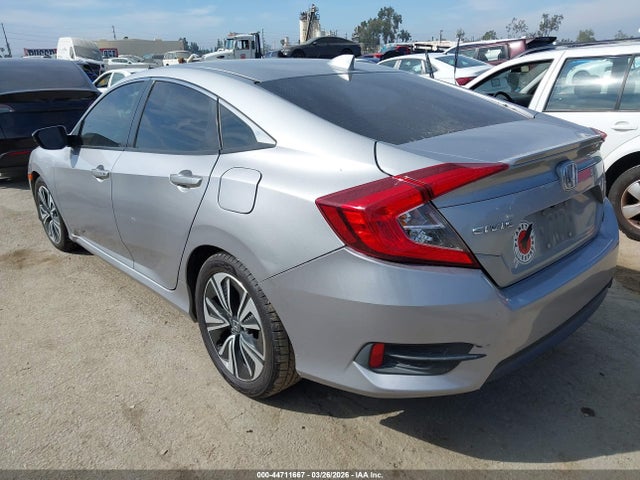 44711667 :رقم المزاد ، 2HGFC1F35GH653228 vin ، 2016 Honda Civic Ex-t مزاد بيع