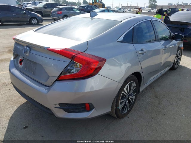 44711667 :رقم المزاد ، 2HGFC1F35GH653228 vin ، 2016 Honda Civic Ex-t مزاد بيع
