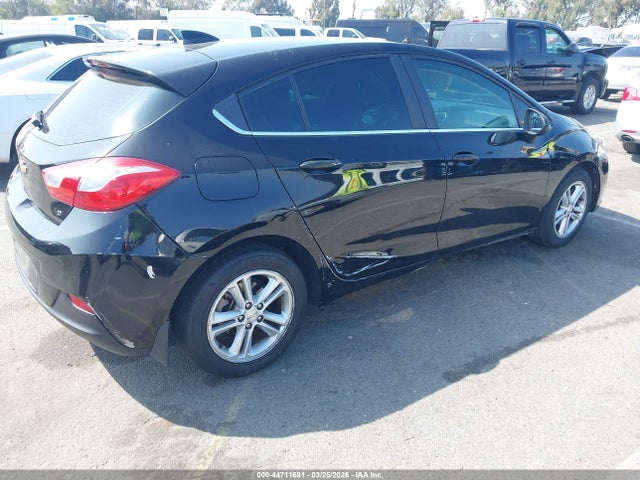 Chevrolet Cruze Lt Auto 2017 3G1BE6SM8HS516004 Image 4