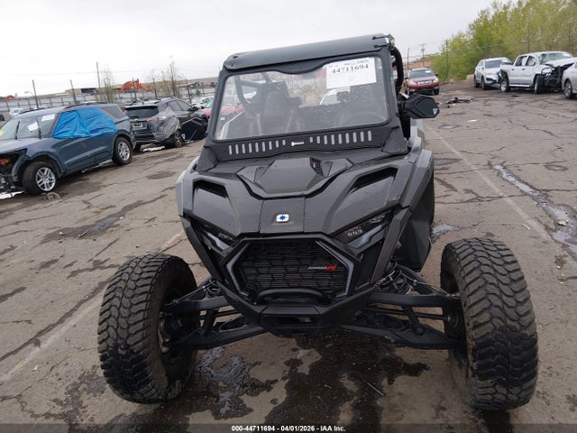 44711694 :رقم المزاد ، 3NSRPD2K8SG135720 vin ، 2025 Polaris Rzr Pro R Ultimate مزاد بيع
