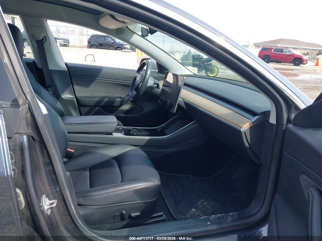 Продаж на аукціоні авто 2018 Tesla Model 3 Long Range/mid Range, vin: 5YJ3E1EA5JF037408, номер лоту: 44711717