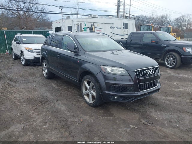 2014 AUDI Q7 WA1DGAFE7ED016325