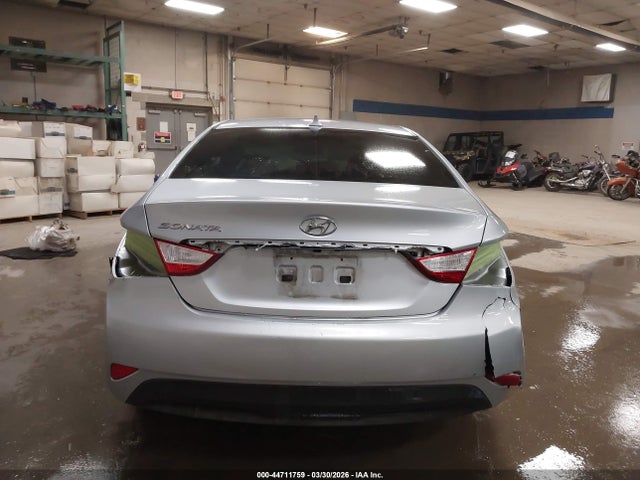 2014 Hyundai Sonata Gls მანქანა იყიდება აუქციონზე, vin: 5NPEB4AC2EH920609, აუქციონის ნომერი: 44711759