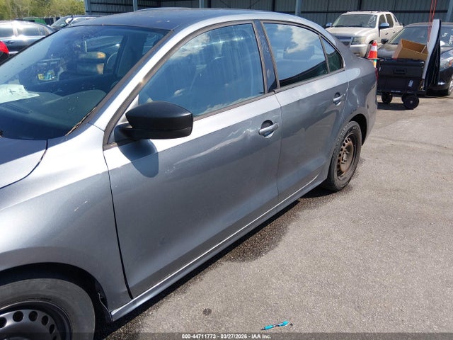 44711773 :رقم المزاد ، 3VW267AJ9GM219731 vin ، 2016 Volkswagen Jetta 1.4t S مزاد بيع