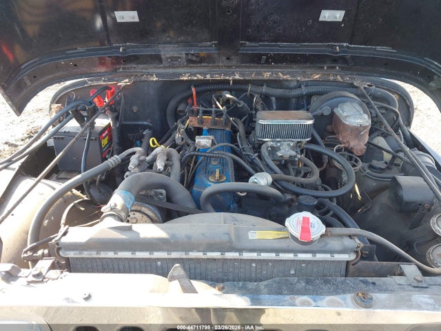 44711795 :رقم المزاد ، 2J4FY59T4KJ148473 vin ، 1989 Jeep Wrangler / Yj Laredo مزاد بيع