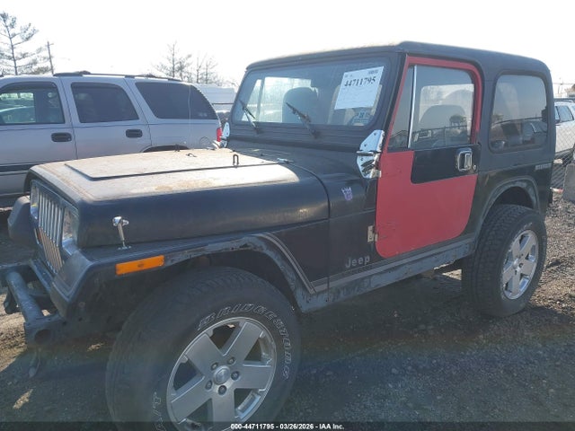 44711795 :رقم المزاد ، 2J4FY59T4KJ148473 vin ، 1989 Jeep Wrangler / Yj Laredo مزاد بيع