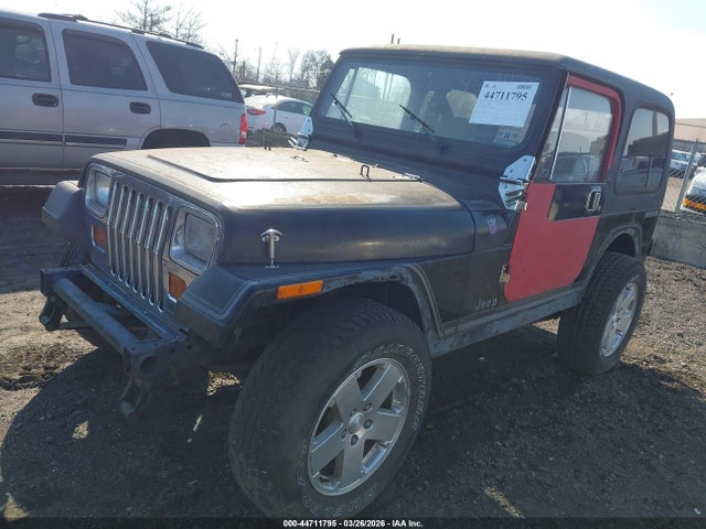 44711795 :رقم المزاد ، 2J4FY59T4KJ148473 vin ، 1989 Jeep Wrangler / Yj Laredo مزاد بيع