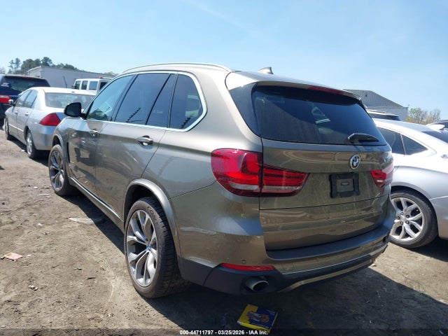 2017 BMW X5 5UXKR0C59H0V49762 Photo 2