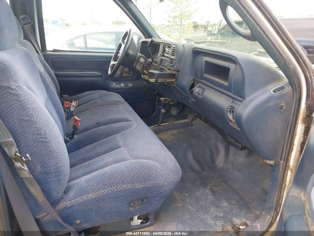 Aukcja sprzedaży 1999 Gmc Sierra 2500 Hd Sl, vin: 1GTGK24R6XF019284, numer aukcji: 44711802