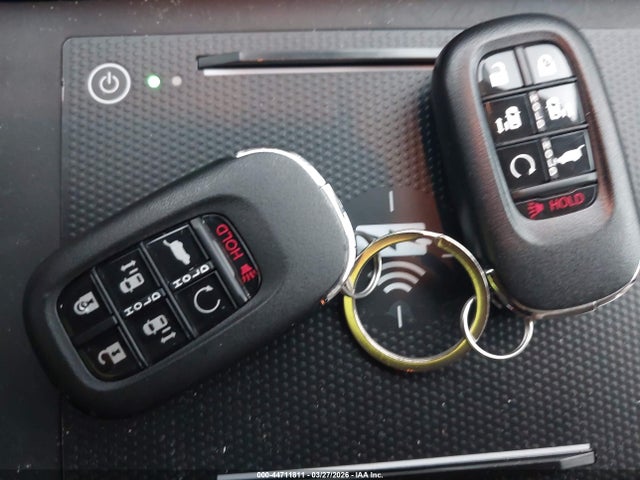 44711811 :رقم المزاد ، 5FNRL6H69TB029335 vin ، 2026 Honda Odyssey Ex-l مزاد بيع