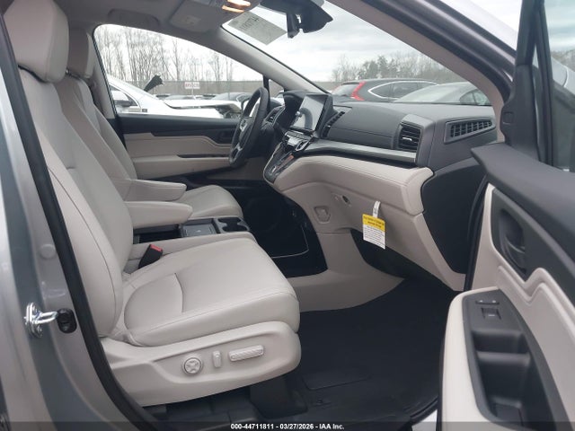 44711811 :رقم المزاد ، 5FNRL6H69TB029335 vin ، 2026 Honda Odyssey Ex-l مزاد بيع