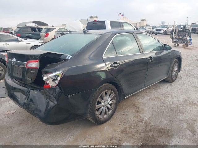2012 Toyota Camry Se/xle მანქანა იყიდება აუქციონზე, vin: 4T1BK1FK3CU505993, აუქციონის ნომერი: 44711816