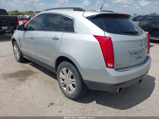 44711823 :رقم المزاد ، 3GYFNGEY5BS677196 vin ، 2011 Cadillac Srx Standard مزاد بيع