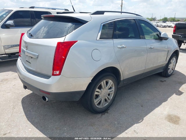44711823 :رقم المزاد ، 3GYFNGEY5BS677196 vin ، 2011 Cadillac Srx Standard مزاد بيع