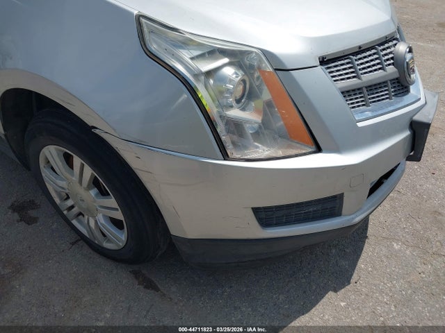44711823 :رقم المزاد ، 3GYFNGEY5BS677196 vin ، 2011 Cadillac Srx Standard مزاد بيع