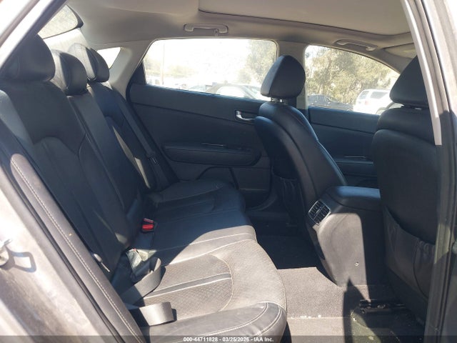5XXGU4L32GG058197 KIA OPTIMA EX