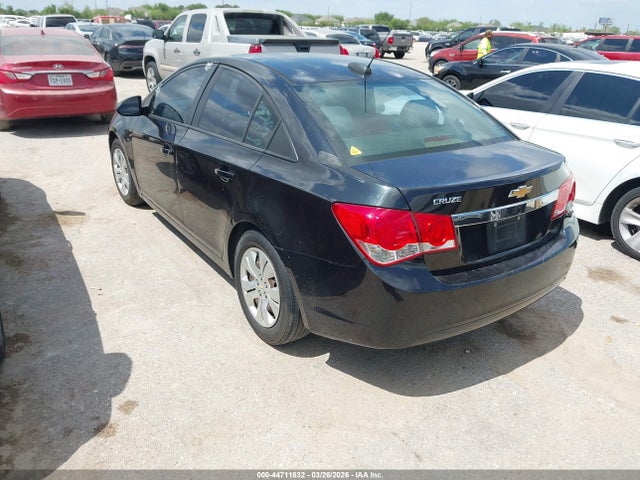 Продажа на аукционе авто 2015 Chevrolet Cruze Ls Auto, vin: 1G1PA5SH6F7266899, номер лота: 44711832