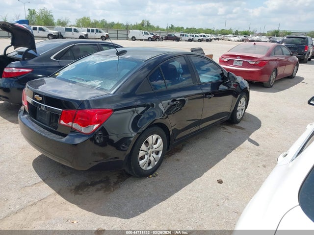 Продажа на аукционе авто 2015 Chevrolet Cruze Ls Auto, vin: 1G1PA5SH6F7266899, номер лота: 44711832