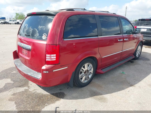 2010 CHRYSLER TOWN & COUNTRY 2A4RR6DX5AR137539 Photo 3