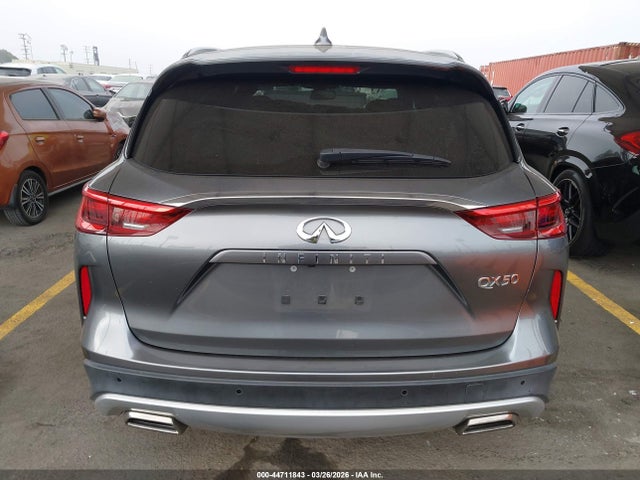 3PCAJ5M1XLF108746 Infiniti Qx50 Luxe
