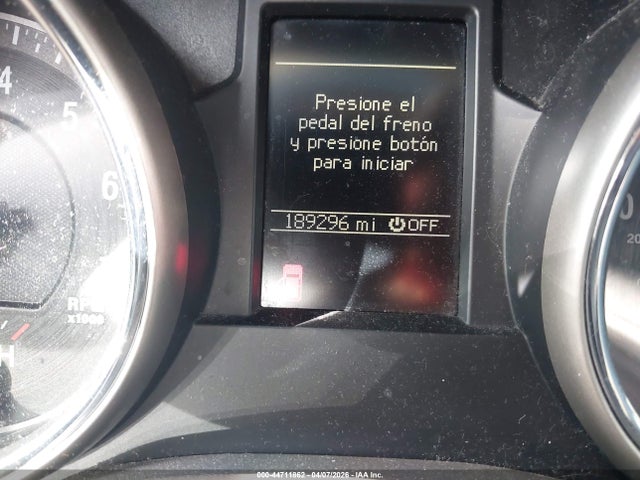 2011 Jeep Grand Cherokee Laredo მანქანა იყიდება აუქციონზე, vin: 1J4RS4GG1BC597151, აუქციონის ნომერი: 44711862