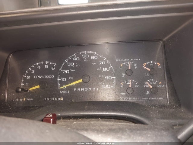 1998 Gmc Sierra 1500 Special მანქანა იყიდება აუქციონზე, vin: 1GTEC14W1WZ539121, აუქციონის ნომერი: 44711865