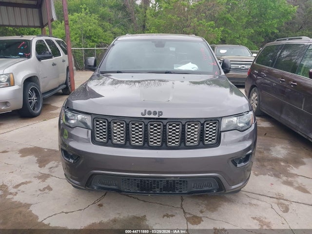 1C4RJFAG7JC252377 Jeep Grand Cherokee Altitude 4x4