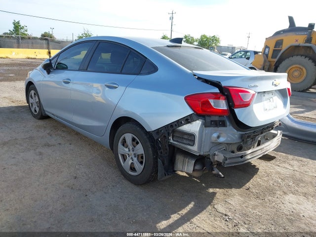 1G1BC5SM2J7104648 Chevrolet Cruze Ls Auto
