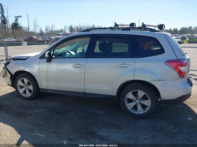 2015 Subaru Forester 2.5i Premium მანქანა იყიდება აუქციონზე, vin: JF2SJADCXFH823322, აუქციონის ნომერი: 44711896