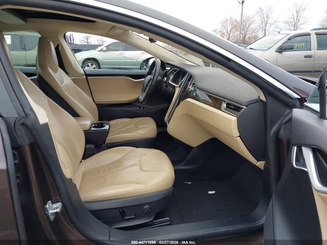 Aukcja sprzedaży 2013 Tesla Model S, vin: 5YJSA1CN1DFP04377, numer aukcji: 44711899