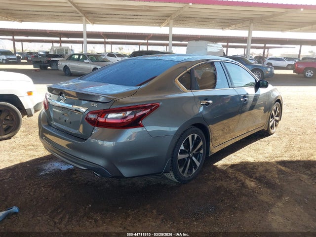 1N4AL3AP9JC225466 Nissan Altima 2.5 Sr