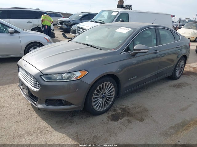 Ford Fusion Hybrid Titanium 2014 3FA6P0RU5ER150520 Image 2